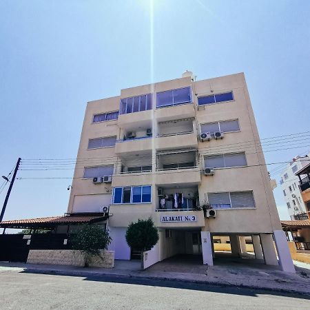 Mackenzie Seaview Paradise لارنكا المظهر الخارجي الصورة