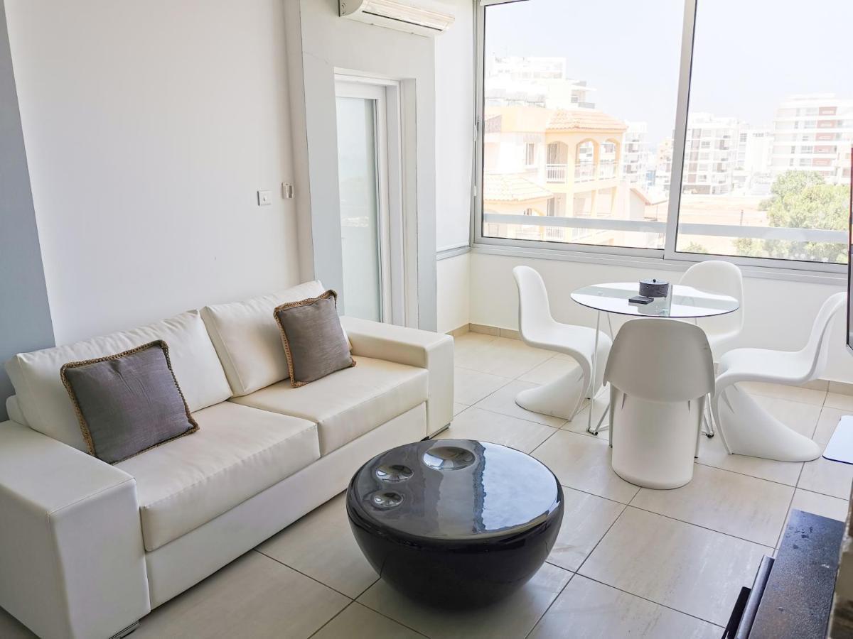 Mackenzie Seaview Paradise لارنكا المظهر الخارجي الصورة