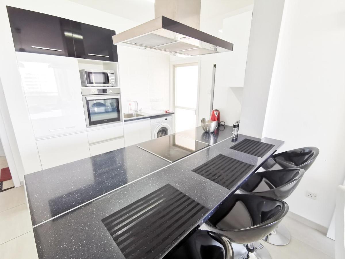 Mackenzie Seaview Paradise لارنكا المظهر الخارجي الصورة